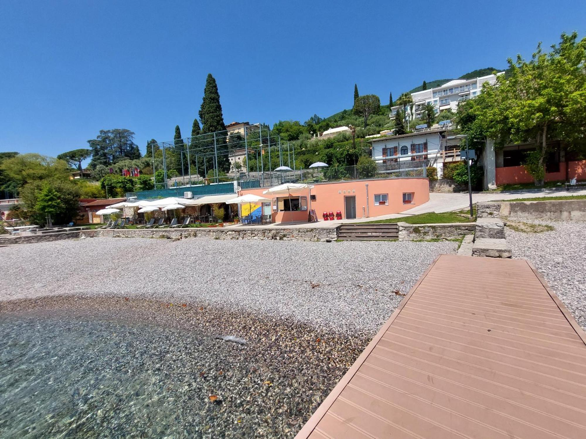 Pizzocolo Resort Fasano Gardone Riviera Exterior photo