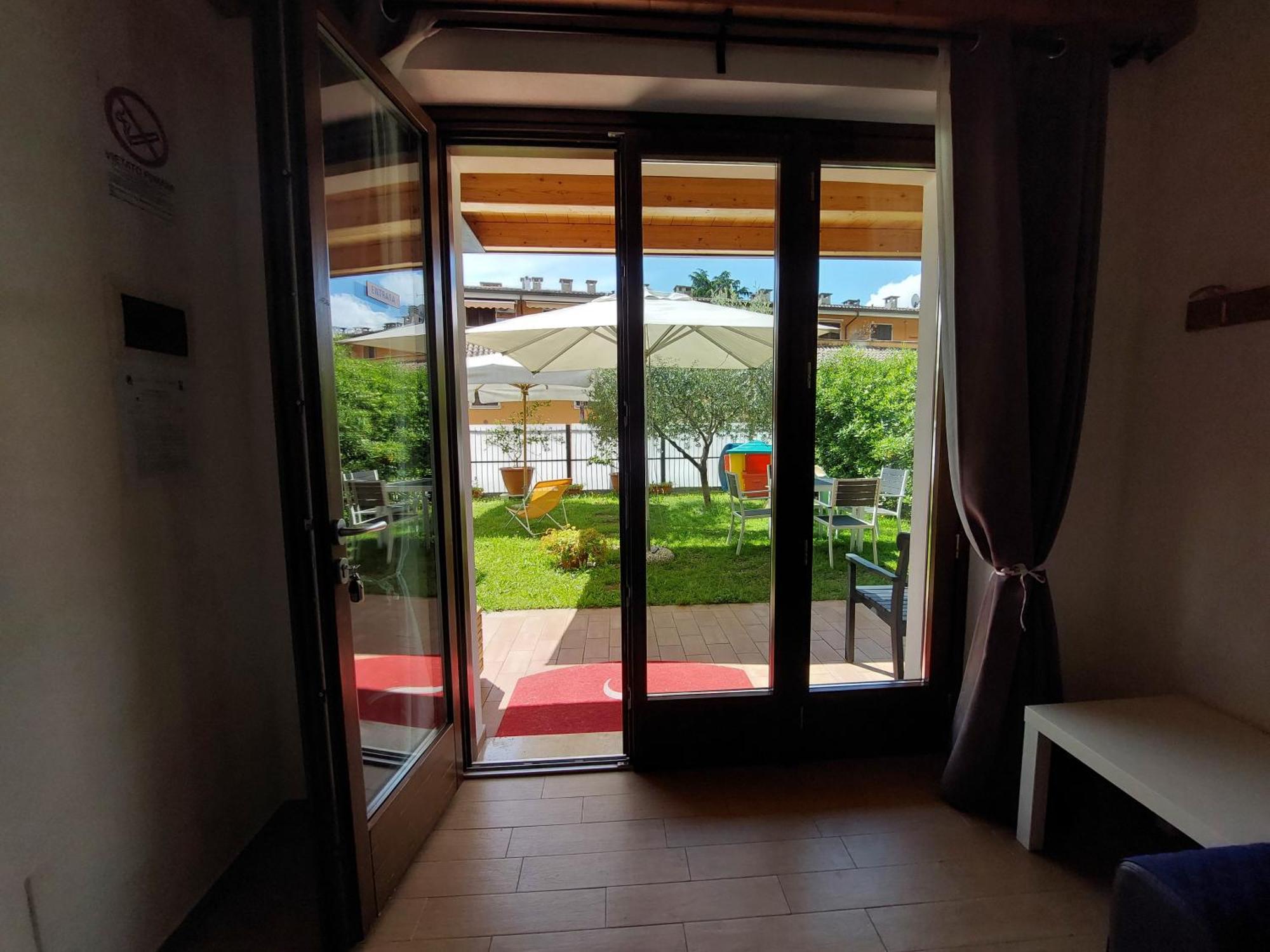 Pizzocolo Resort Fasano Gardone Riviera Exterior photo